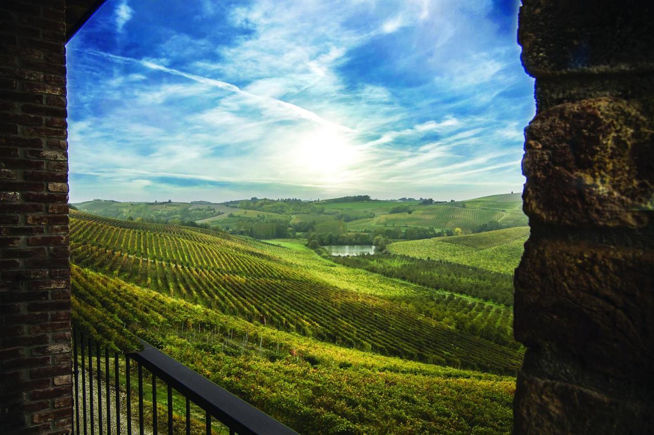 Montalbera Wine Suites Montemagno  Екстер'єр фото