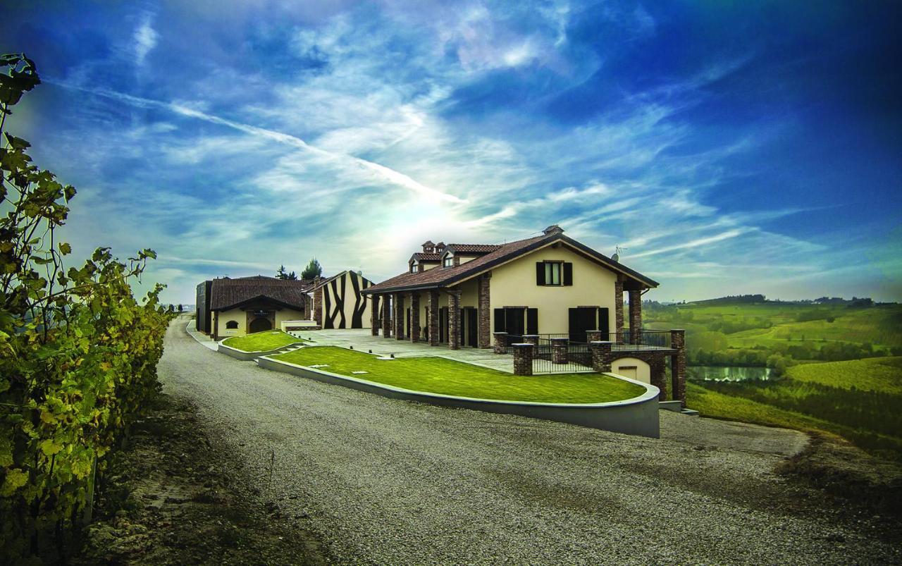 Montalbera Wine Suites Montemagno  Екстер'єр фото