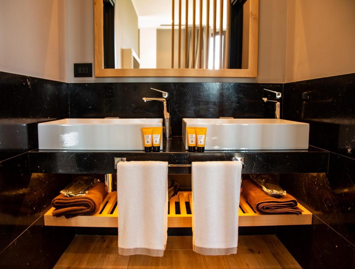 Montalbera Wine Suites Montemagno  Екстер'єр фото