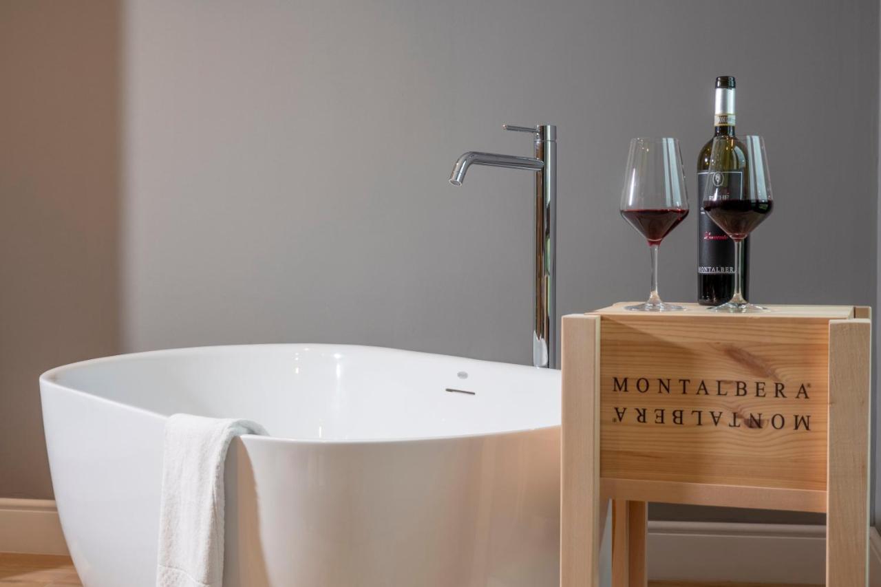 Montalbera Wine Suites Montemagno  Екстер'єр фото